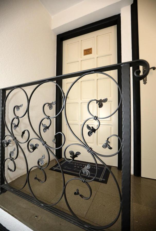 Apartment Secret Life Σίμπενικ Εξωτερικό φωτογραφία